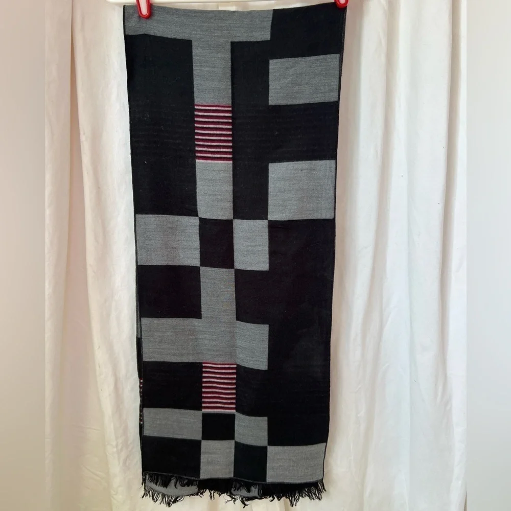 Pashmina & Silk Blend Geometrical Scarf Black/Gray/Red 64